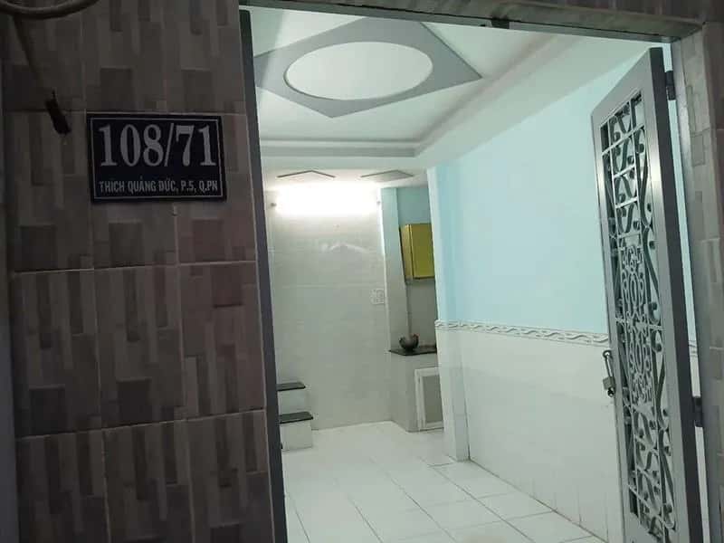 Cho thuê phòng trọ Đường Thích Quảng Đức Quận Phú Nhuận, TP.HCM – 1 phòng ngủ, giá 6 triệu