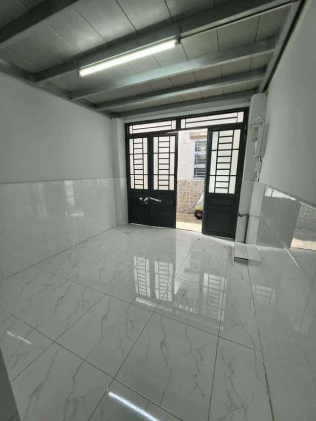 Cho thuê nhà hẻm Đường Phạm Thế Hiển Quận 8, TP.HCM – 6 phòng ngủ, giá 7 triệu Cho thuê nhà hẻm Đường Phạm Thế Hiển Quận 8, TP.HCM – 6 phòng ngủ, giá 7 triệu