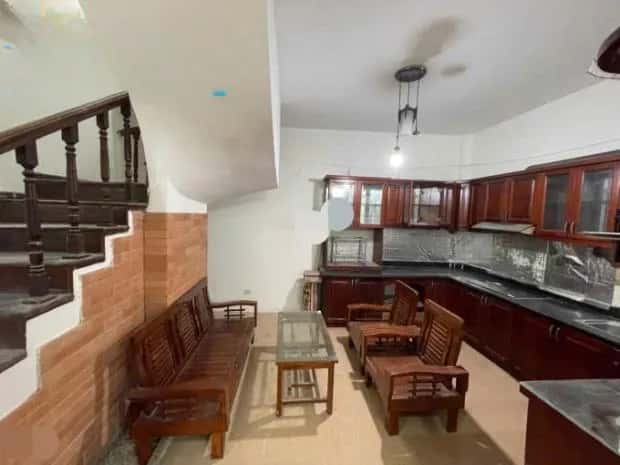 Cho thuê nhà hẻm Đường Cầu Giấy Cầu Giấy, Hà Nội – 5 phòng ngủ, giá 15 triệu Cho thuê nhà hẻm Đường Cầu Giấy Cầu Giấy, Hà Nội – 5 phòng ngủ, giá 15 triệu