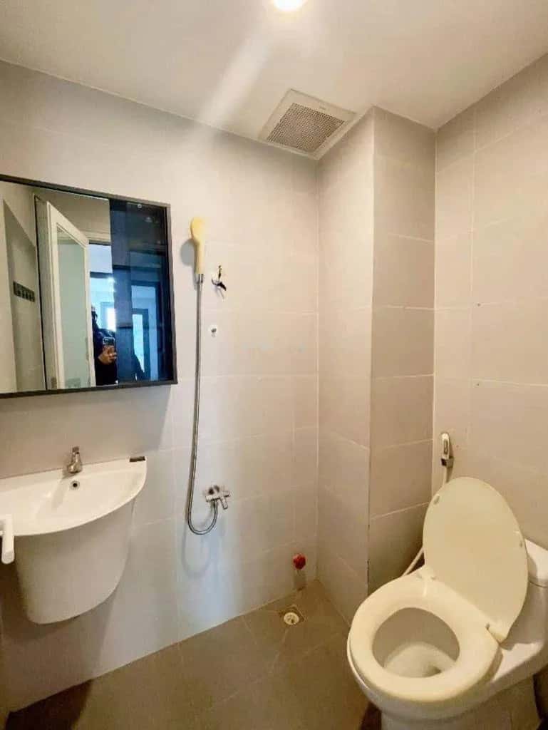 Cho thuê phòng trọ Quận 4, Ho Chi Minh – 1 phòng ngủ, giá 2 triệu