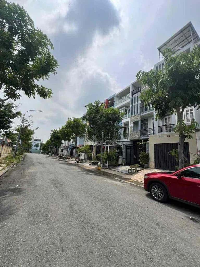 Cho thuê nhà hẻm Đường số 30 Quận 7, TP.HCM – 5 phòng ngủ, giá 25 triệu
