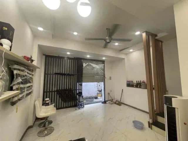 Cho thuê nhà hẻm Nguyễn Duy Quận Bình Thạnh, TP.HCM – 1 phòng ngủ, giá 11 triệu
