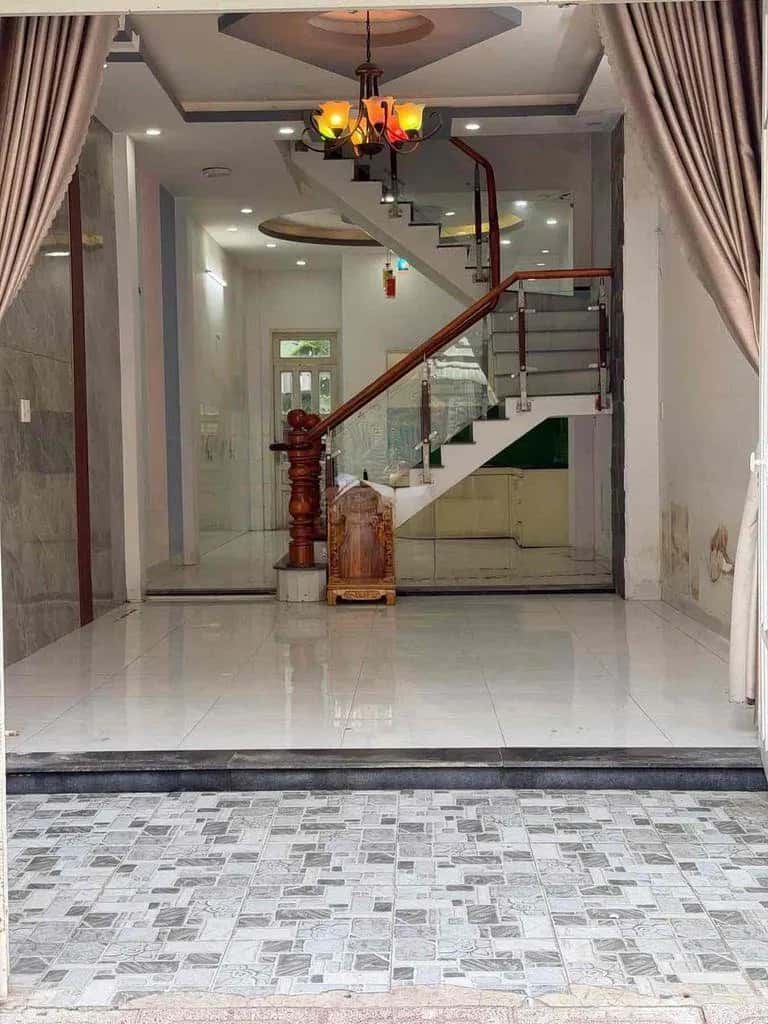 Cho thuê BĐS khác Hai Bà Trưng Dĩ An, TP.HCM – 4 phòng ngủ, giá 9 triệu