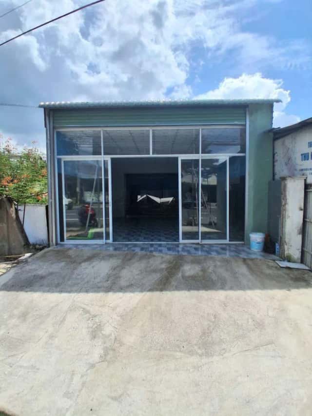Cho thuê nhà mặt tiền Huỳnh Văn Lũy Thành phố Thủ Dầu Một, BRVT – giá 7 triệu Cho thuê nhà mặt tiền Huỳnh Văn Lũy Thành phố Thủ Dầu Một, BRVT – giá 7 triệu