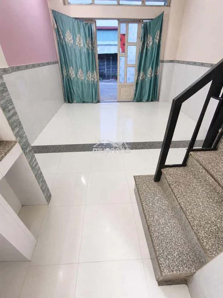 Cho thuê phòng trọ Ngã Tư Hóc Môn Hoc Mon, Ho Chi Minh – 2 phòng ngủ, giá 6 triệu