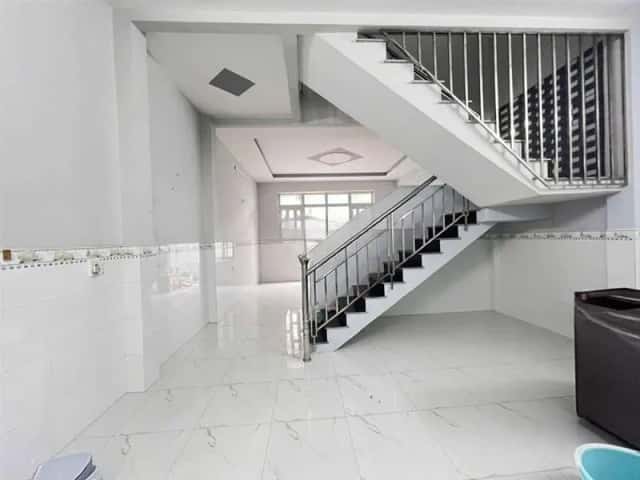 Cho thuê nhà hẻm Song Hành Hóc Môn, Ho Chi Minh – 2 phòng ngủ, giá 6 triệu