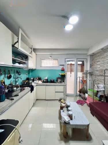 Cho thuê nhà hẻm Đường Đỗ Tấn Phong Phú Nhuận, TP.HCM – 5 phòng ngủ, giá 10.5 tỷ