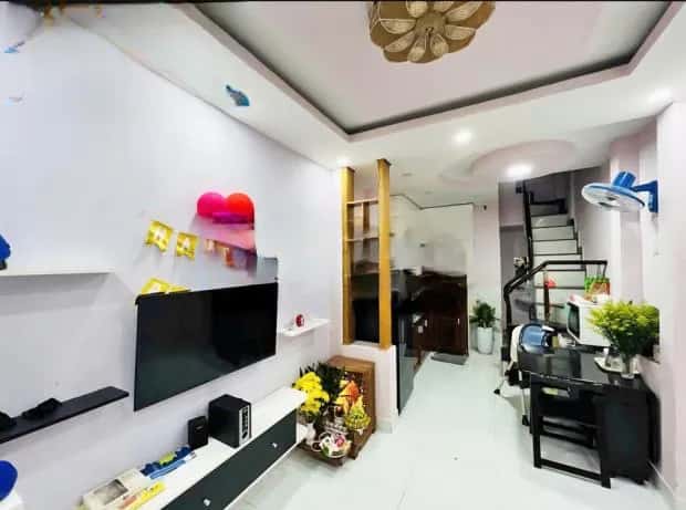 Cho thuê nhà hẻm Đường 53 Quận 7, TP.HCM – 3 phòng ngủ, giá 12 triệu