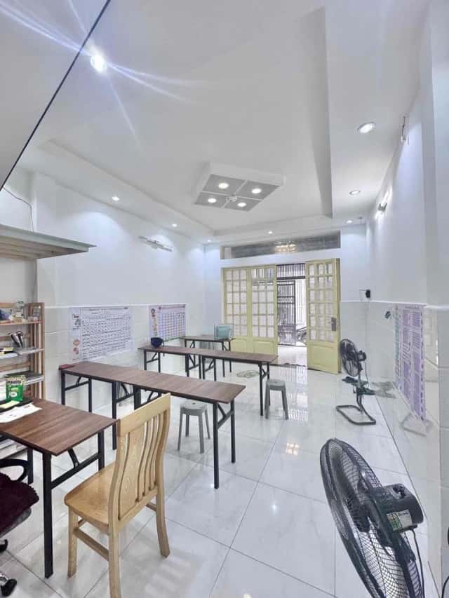 Cho thuê BĐS khác Đường Lê Văn Quới Bình Tân, TP.HCM – 2 phòng ngủ, giá 11.5 triệu Cho thuê BĐS khác Đường Lê Văn Quới Bình Tân, TP.HCM – 2 phòng ngủ, giá 11.5 triệu