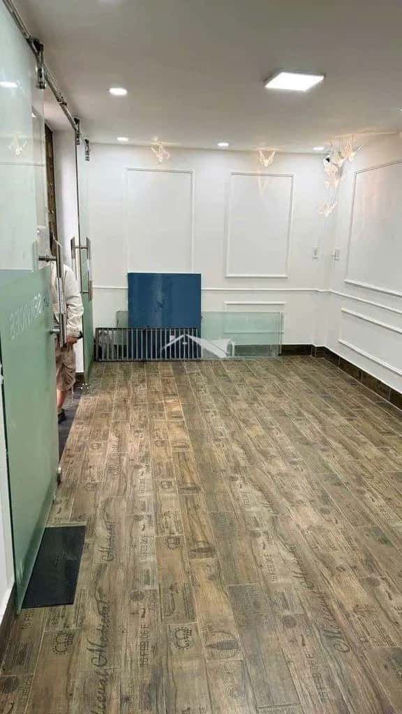 Cho thuê nhà hẻm Hẻm 330 Lê Hồng Phong Quận 10, TP.HCM – 2 phòng ngủ, giá 19 triệu
