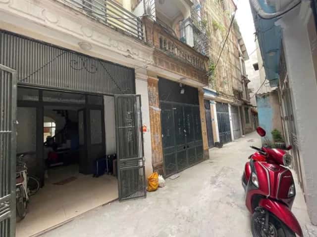 Cho thuê nhà hẻm Đường Đại Kim Định Công, Hà Nội – 5 phòng ngủ, giá 11 triệu