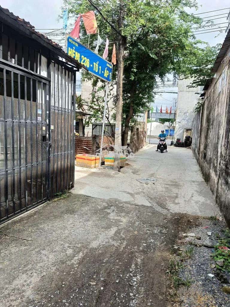 Cho thuê nhà hẻm Đường Đặng Thúc Vịnh Huyện Hóc Môn, TP.HCM – 1 phòng ngủ, giá 3 triệu