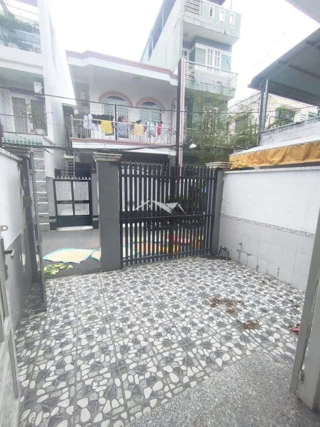 Cho thuê nhà hẻm Đường Võ Văn Ngân Thủ Đức, TP.HCM – 4 phòng ngủ, giá 13 triệu