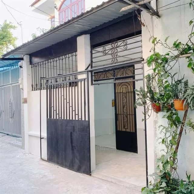 Cho thuê nhà hẻm Thủ Đức, Ho Chi Minh – 4 phòng ngủ, giá 8 triệu