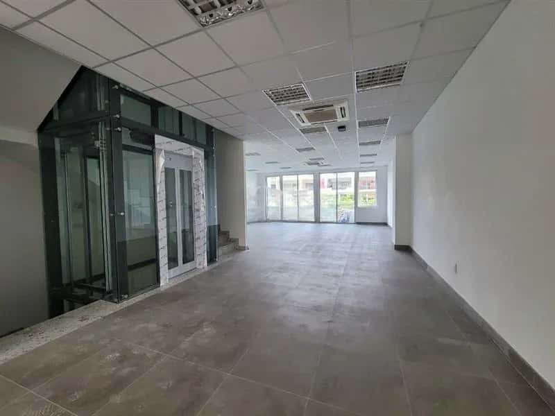 Cho thuê nhà mặt tiền Đường Mai Chí Thọ Quận 2 cũ, TP.HCM – giá 180 triệu