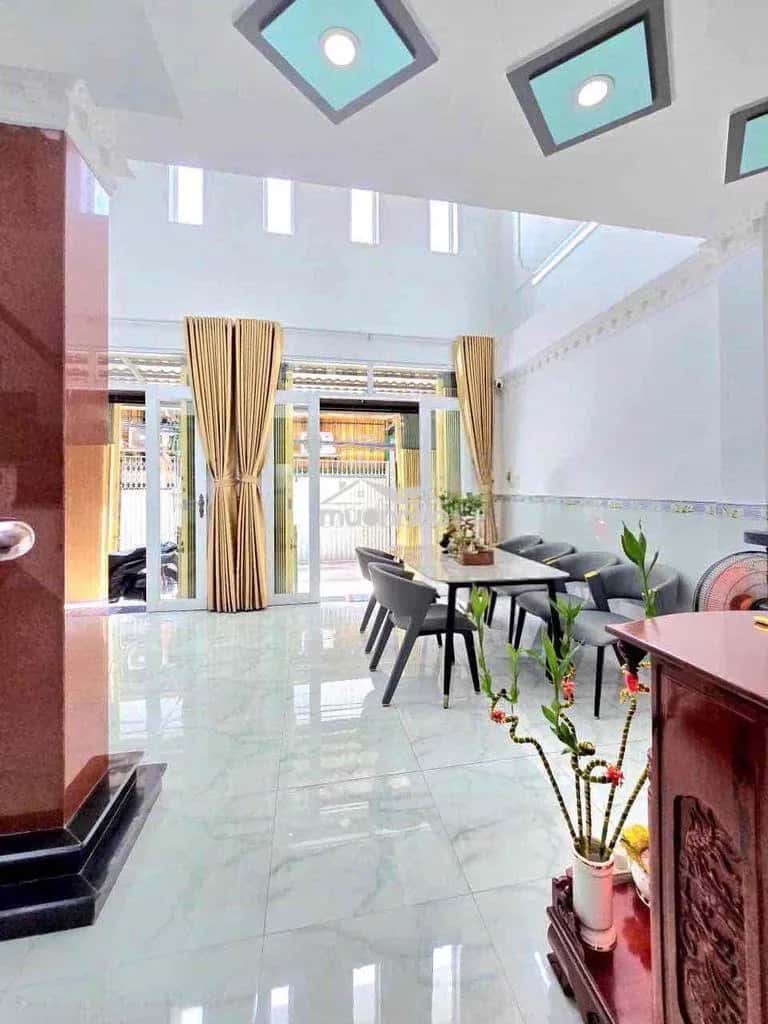 Cho thuê nhà hẻm Hẻm 2680 Huỳnh Tấn Phát Huyện Nhà Bè, TP.HCM – 3 phòng ngủ, giá 8 triệu