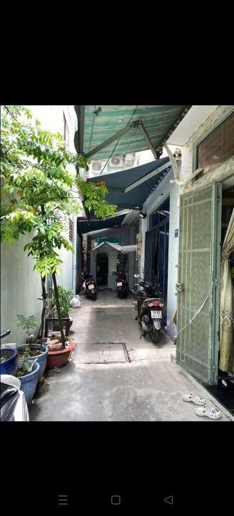 Cho thuê nhà hẻm Đường Lò Gốm Quận 6, TP.HCM – 2 phòng ngủ, giá 8 triệu