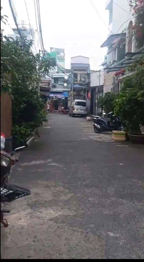 Cho thuê nhà hẻm Lạc Long Quân Tân Phú, Ho Chi Minh – 3 phòng ngủ, giá 10 triệu Cho thuê nhà hẻm Lạc Long Quân Tân Phú, Ho Chi Minh – 3 phòng ngủ, giá 10 triệu