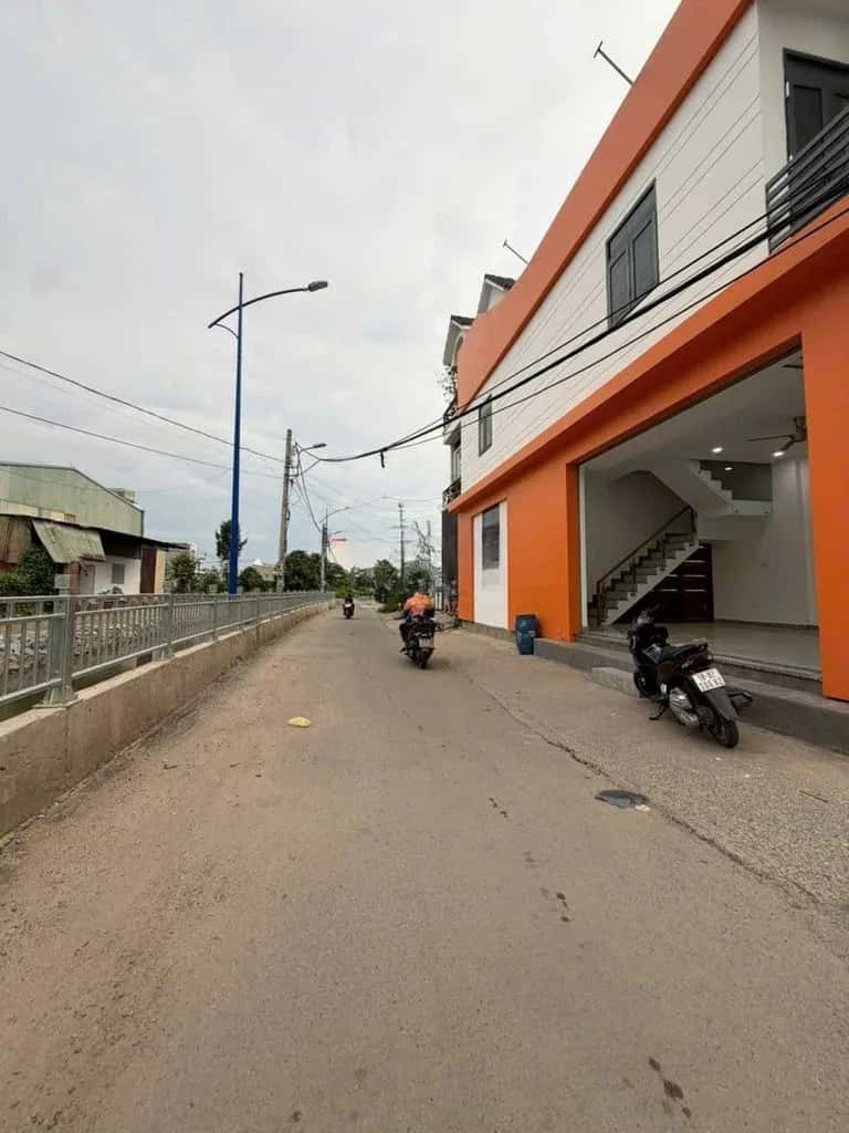 Cho thuê nhà mặt tiền Thạnh Xuân Quận 12, TP.HCM – 2 phòng ngủ, giá 16 triệu
