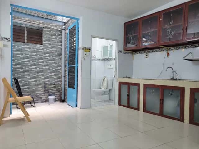 Cho thuê nhà hẻm Huỳnh Tấn Phát Quận 7, TP.HCM – 2 phòng ngủ, giá 7.5 triệu
