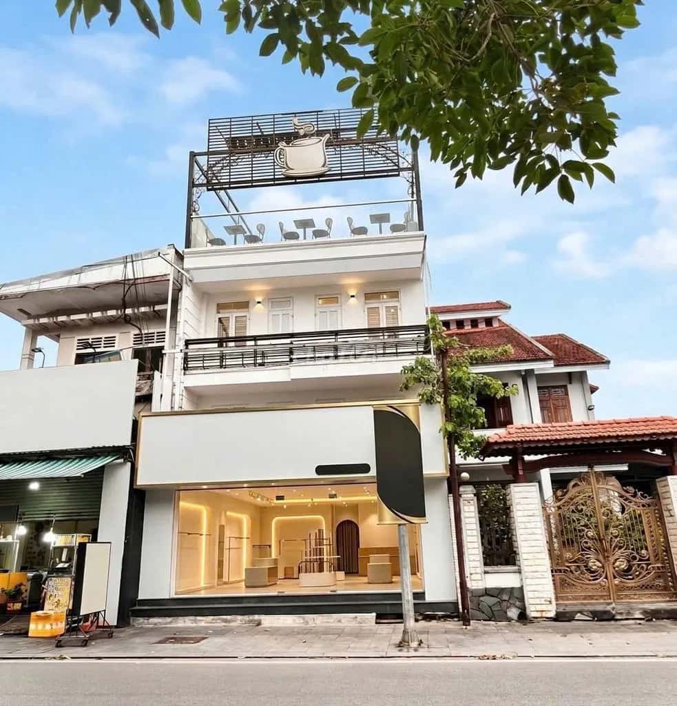Cho thuê nhà mặt tiền Nguyễn Trãi Thành phố Huế, Huế – 3 phòng ngủ, giá 10 triệu