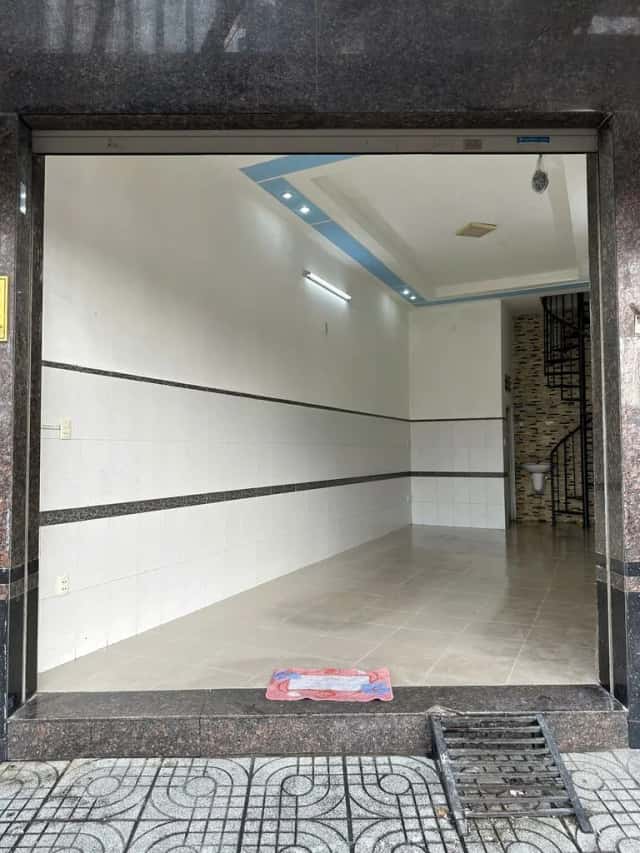 Cho thuê nhà mặt tiền Phạm Văn Đồng Thủ Đức, TP. Thủ Đức – giá 12 triệu Cho thuê nhà mặt tiền Phạm Văn Đồng Thủ Đức, TP. Thủ Đức – giá 12 triệu