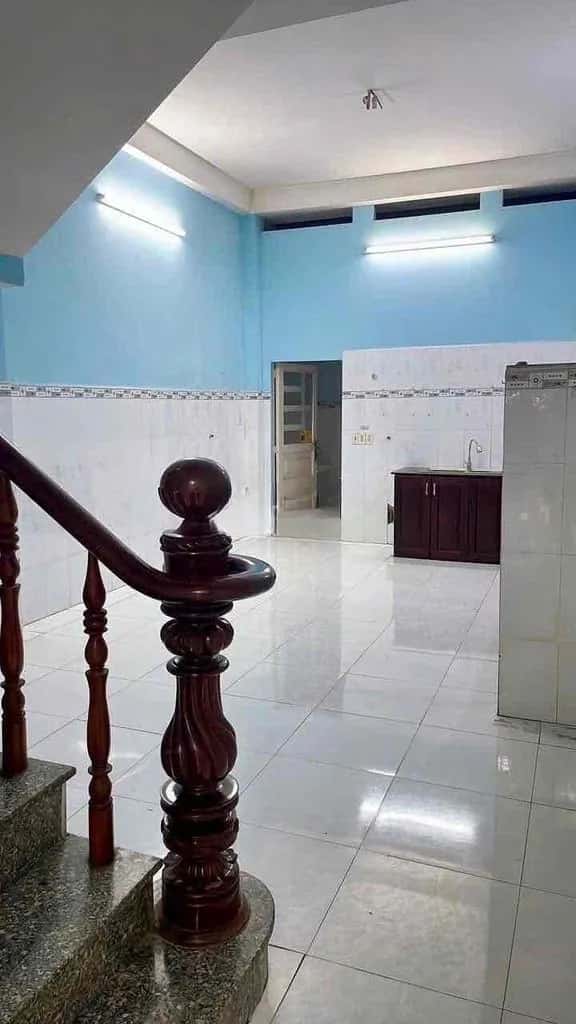 Cho thuê nhà mặt tiền Nguyễn Quý Yêm Quận Bình Tân, TP.HCM – 5 phòng ngủ, giá 17 triệu