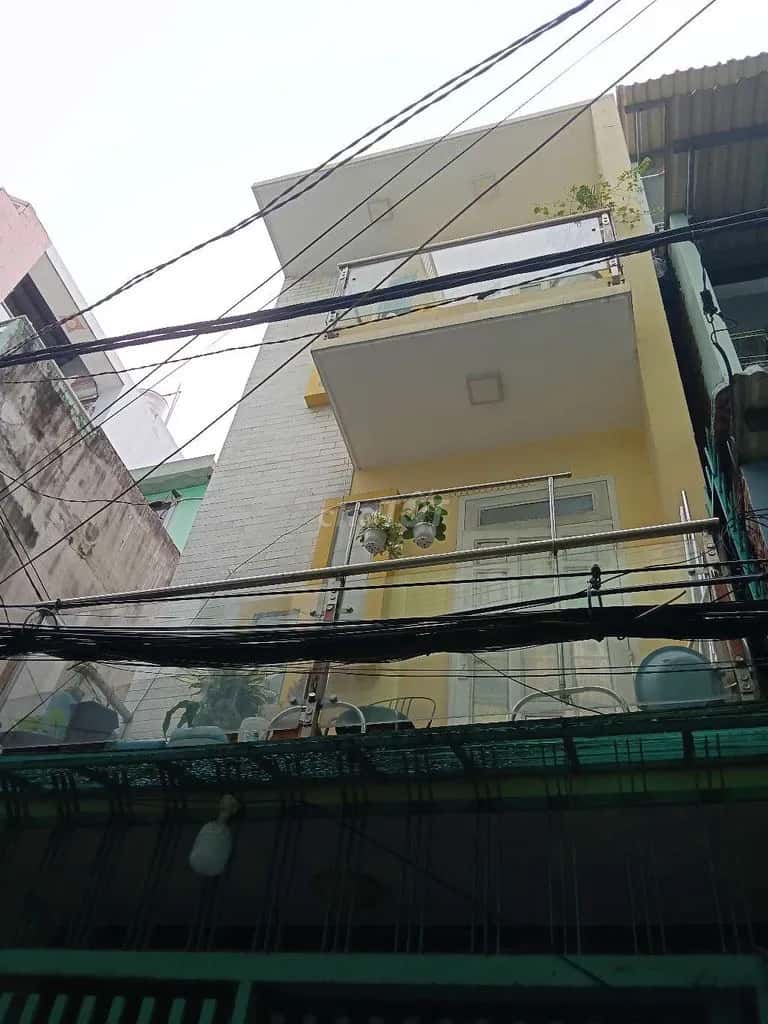 Cho thuê nhà hẻm Xuân Hồng Quận Tân Bình, TP.HCM – 2 phòng ngủ, giá 10 triệu