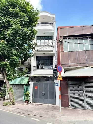 Cho thuê nhà hẻm Đường Trường Sa Quận 3, TP.HCM – 5 phòng ngủ, giá 45 triệu
