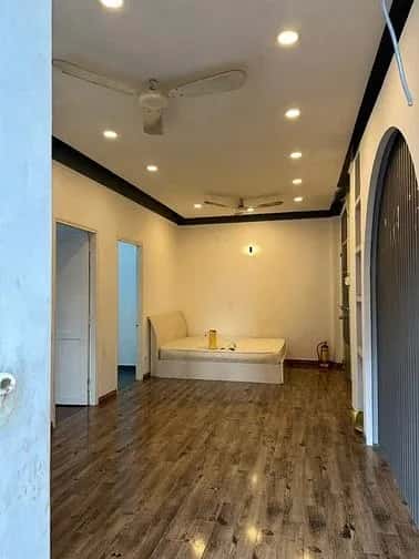 Cho thuê căn hộ chung cư Quận 1, TP.HCM – 2 phòng ngủ, giá 10 triệu