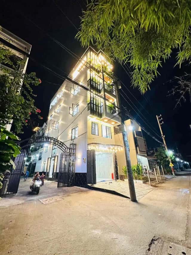 Cho thuê nhà hẻm Quận 12, Ho Chi Minh – 4 phòng ngủ, giá 19 triệu Cho thuê nhà hẻm Quận 12, Ho Chi Minh – 4 phòng ngủ, giá 19 triệu