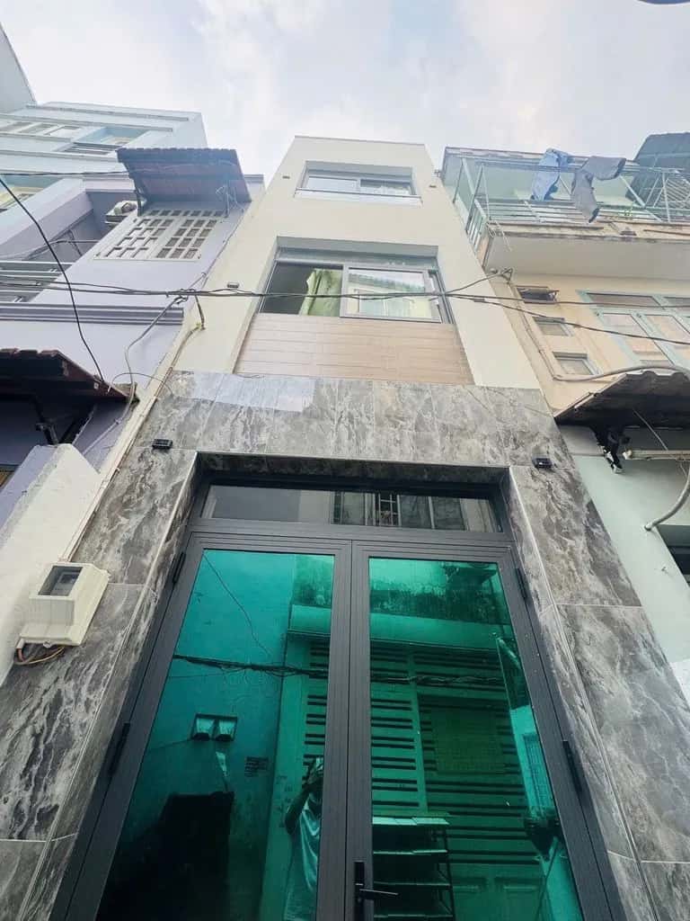 Cho thuê nhà hẻm Đường 3 Tháng 2 Quận 10, TP.HCM – 2 phòng ngủ, giá 15 triệu