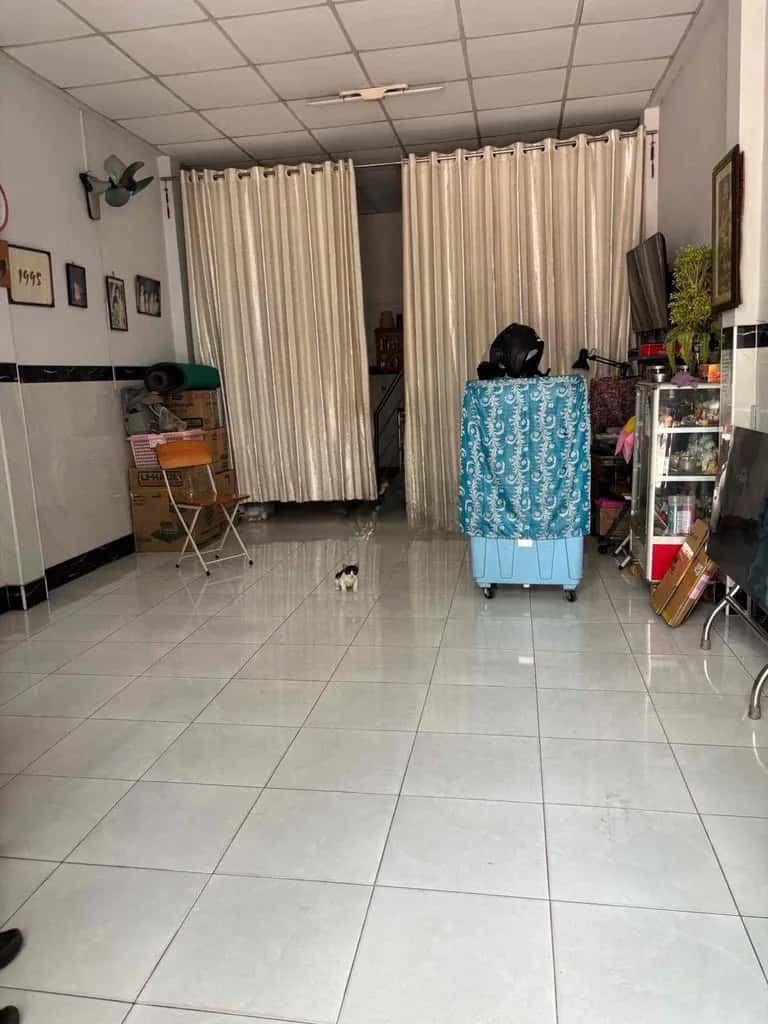 Cho thuê nhà hẻm Phạm Hùng Bình Chánh, TP.HCM – 2 phòng ngủ, giá 8 triệu