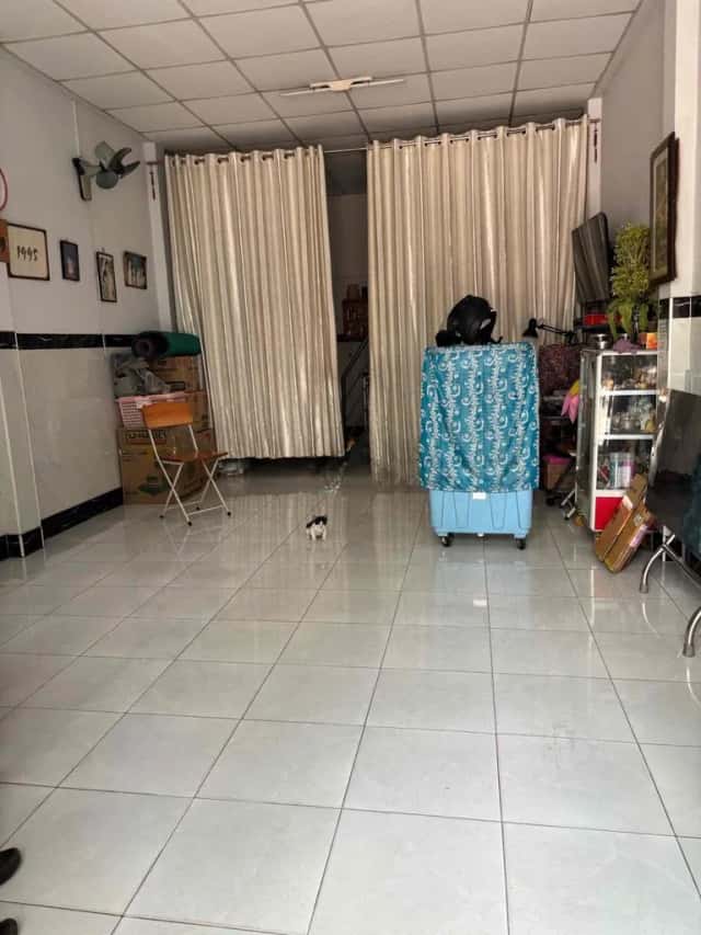 Cho thuê nhà hẻm Phạm Hùng Bình Chánh, TP.HCM – 2 phòng ngủ, giá 8 triệu Cho thuê nhà hẻm Phạm Hùng Bình Chánh, TP.HCM – 2 phòng ngủ, giá 8 triệu