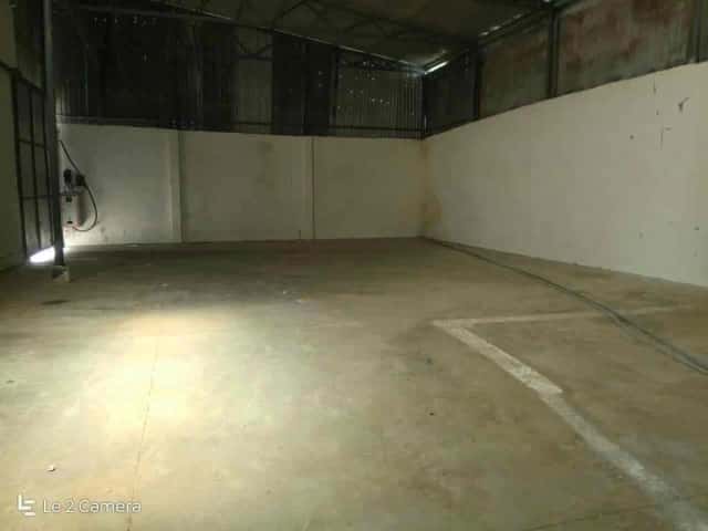 Cho thuê kho, nhà xưởng Phạm Văn Chí Quận 6, TP.HCM – giá 42 triệu