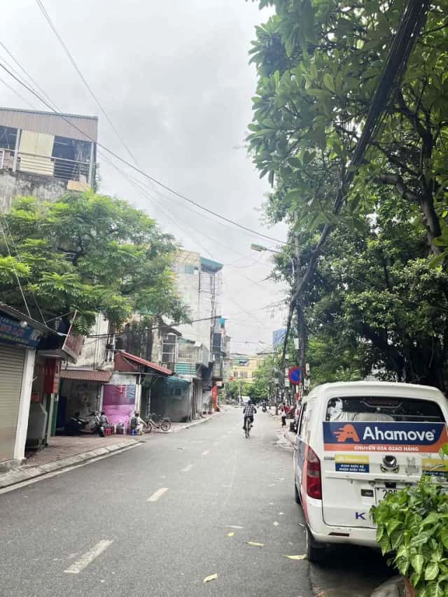 Bán nhà hẻm Văn chương O Cho Dua, Ha Noi – 3 phòng ngủ, giá 7.5 tỷ