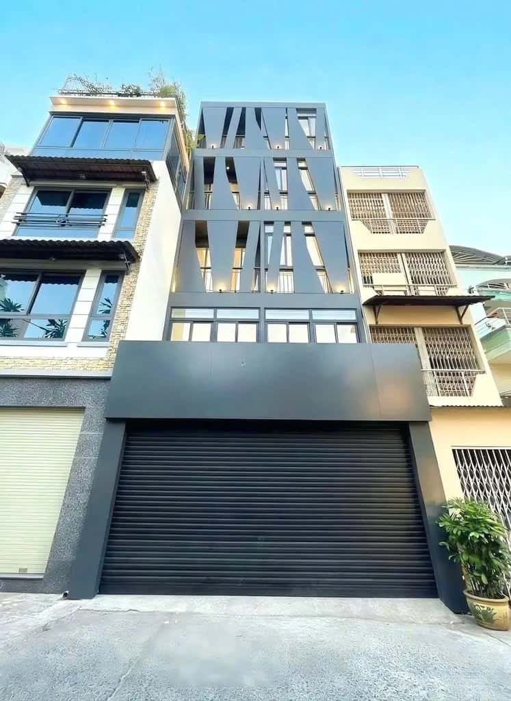Cho thuê nhà mặt tiền Đường Cộng Hòa Quận Tân Bình, TP.HCM – 5 phòng ngủ, giá 34 triệu
