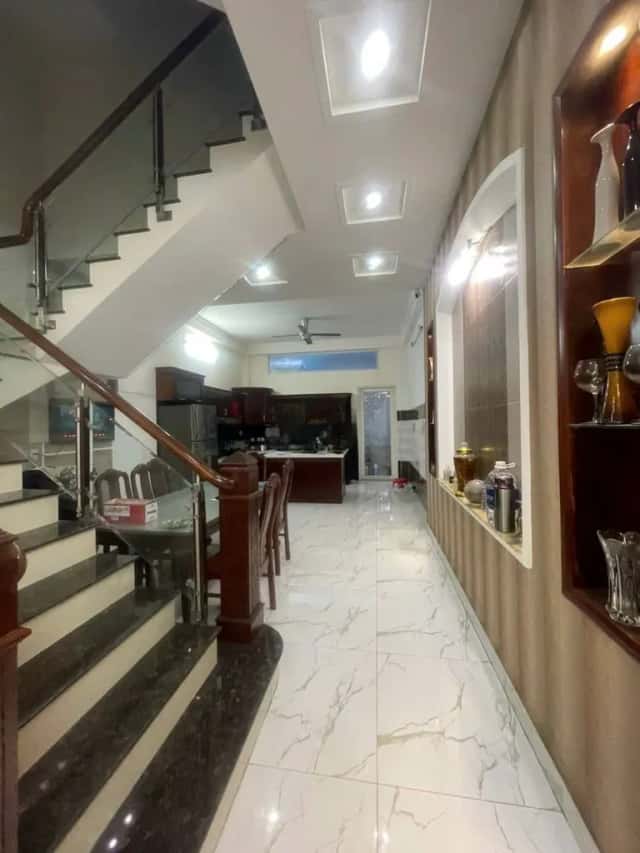 Cho thuê nhà mặt tiền Đường số 24 Bình Tân, TP.HCM – 4 phòng ngủ, giá 25 triệu