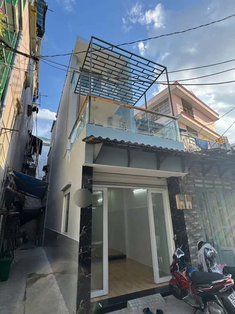 Cho thuê nhà mặt tiền Nguyễn Sơn Tân Phú, TP.HCM – 4 phòng ngủ, giá 12 triệu