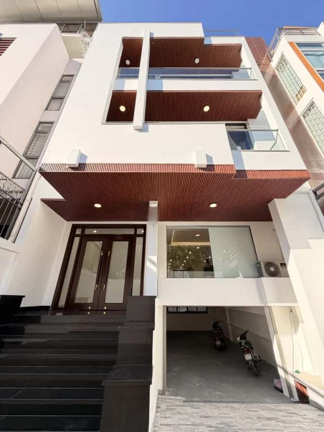 Cho thuê nhà mặt tiền Song Hành Quận 2 cũ, TP.HCM – 5 phòng ngủ, giá 58.5 triệu
