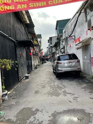 Cho thuê nhà hẻm Đường Âu Cơ Tây Hồ, Hà Nội – giá 12 triệu