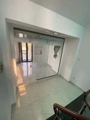 Cho thuê nhà mặt tiền Quận 8, TP.HCM – 3 phòng ngủ, giá 19 triệu