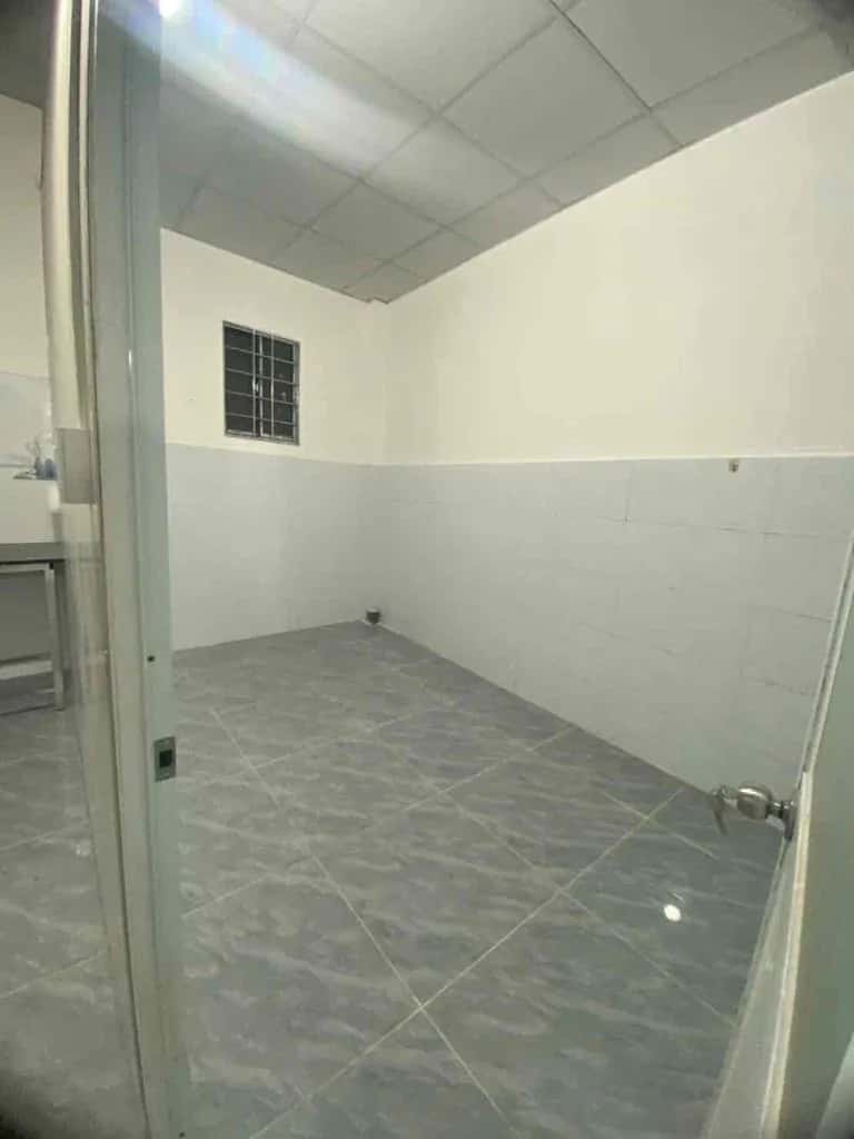 Cho thuê nhà hẻm An Phú Đông Quận 12, Ho Chi Minh – 2 phòng ngủ, giá 4.5 triệu
