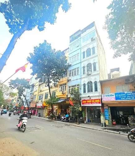 Cho thuê nhà mặt tiền Thụy Khuê Quận Tây Hồ, Hà Nội – 3 phòng ngủ, giá 17 triệu