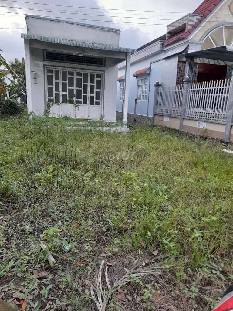 Cho thuê nhà hẻm Kv thới đông Phước Thới, Cần Thơ – 2 phòng ngủ, giá 800000 VNĐ