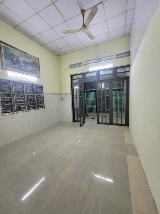 Cho thuê nhà mặt tiền Trần Văn Ơn Dĩ An, TP.HCM – 2 phòng ngủ, giá 7 triệu