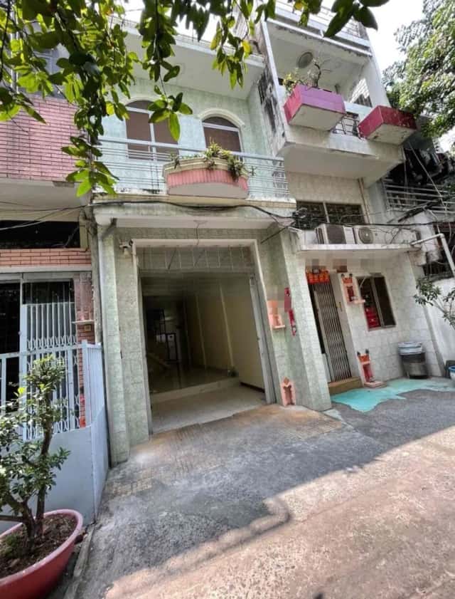 Bán nhà hẻm Đường Gia Phú Quận 6, TP.HCM – 2 phòng ngủ, giá 5.9 tỷ Bán nhà hẻm Đường Gia Phú Quận 6, TP.HCM – 2 phòng ngủ, giá 5.9 tỷ