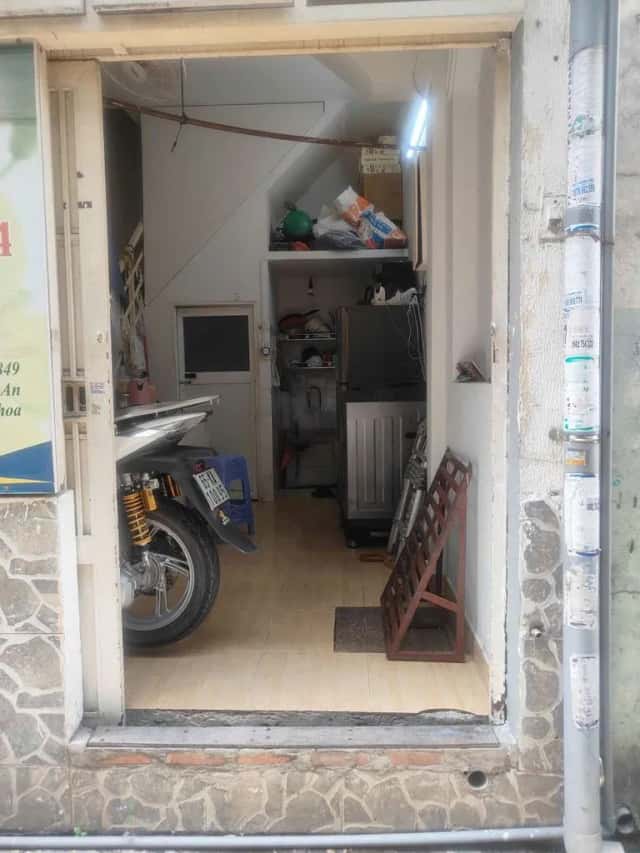 Cho thuê nhà hẻm Đường Nguyễn Thượng Hiền Quận Phú Nhuận, TP.HCM – 1 phòng ngủ, giá 5 triệu Cho thuê nhà hẻm Đường Nguyễn Thượng Hiền Quận Phú Nhuận, TP.HCM – 1 phòng ngủ, giá 5 triệu