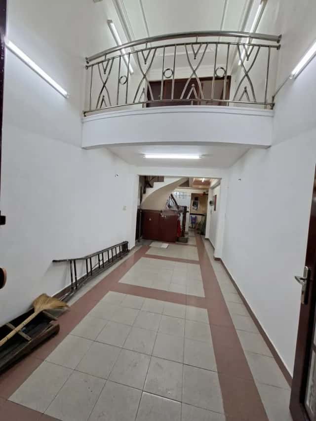 Cho thuê nhà mặt tiền Bà Hạt Quận 10, TP.HCM – 6 phòng ngủ, giá 25 triệu
