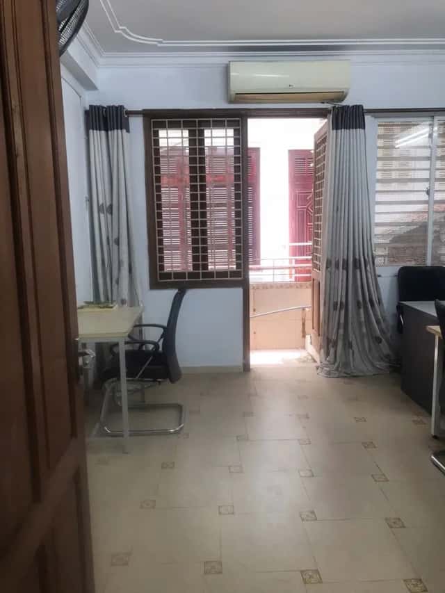 Cho thuê văn phòng Phố Hoàng Cầu Đống Đa, Hà Nội – giá 3.5 triệu Cho thuê văn phòng Phố Hoàng Cầu Đống Đa, Hà Nội – giá 3.5 triệu